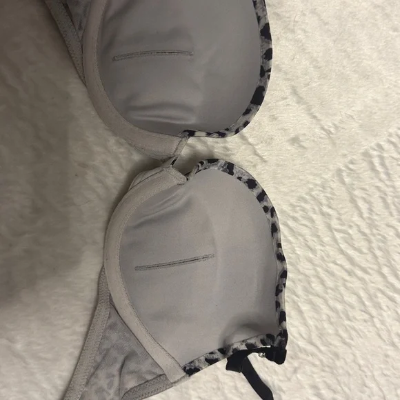 Very sexy limited edition Leopard Print Push-Up Bra gently used - Picture 5 of 5